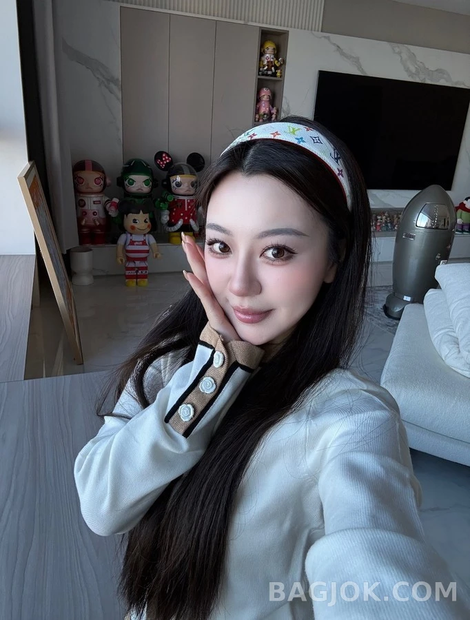 루이비통 루이비통 멀티컬러 모노그램 헤어밴드 상세 이미지