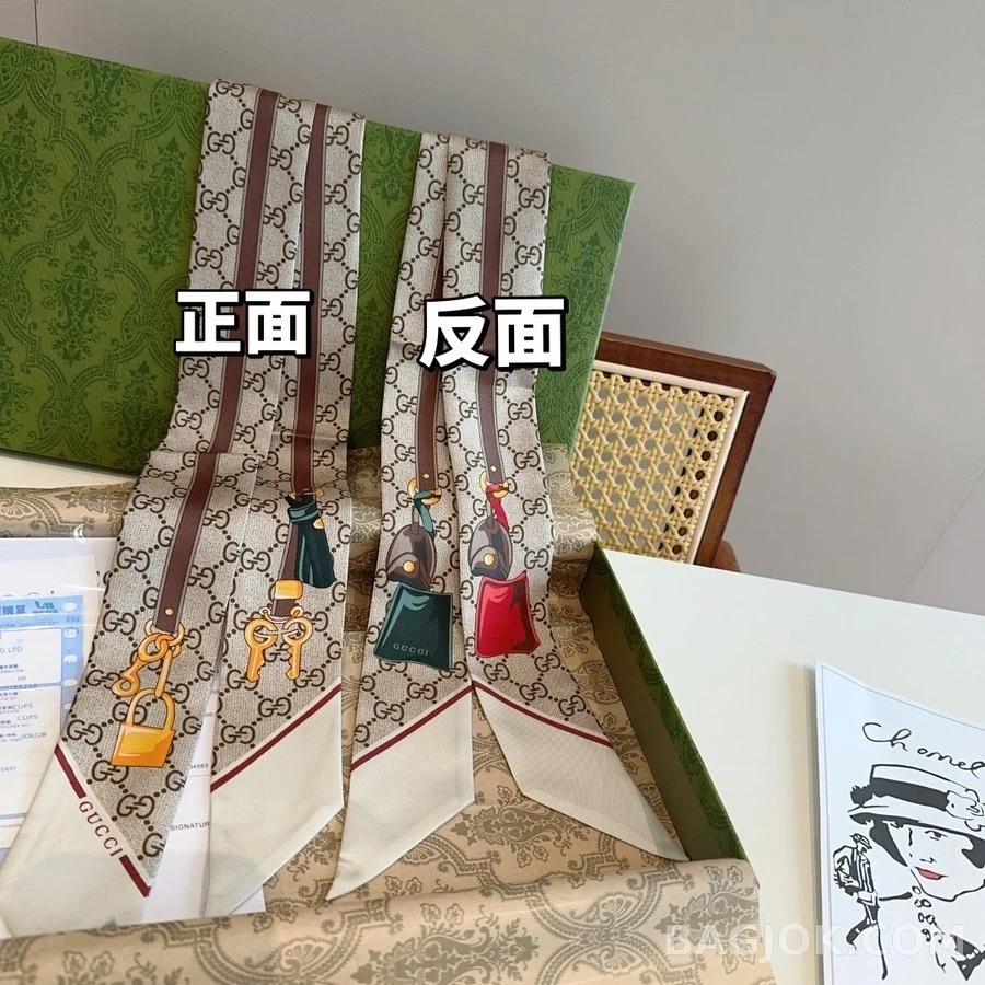 구찌 구찌 모노그램 벨트 장식 트윌리 상세 이미지