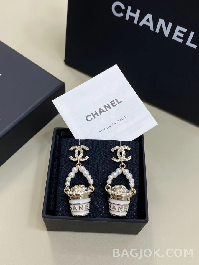 샤넬 샤넬 더블 C 플라워 바스켓 진주 귀걸이 상세 이미지
