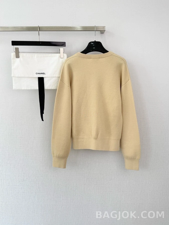 샤넬 샤넬 금장 포켓 라운드넥 가디건 상세 이미지