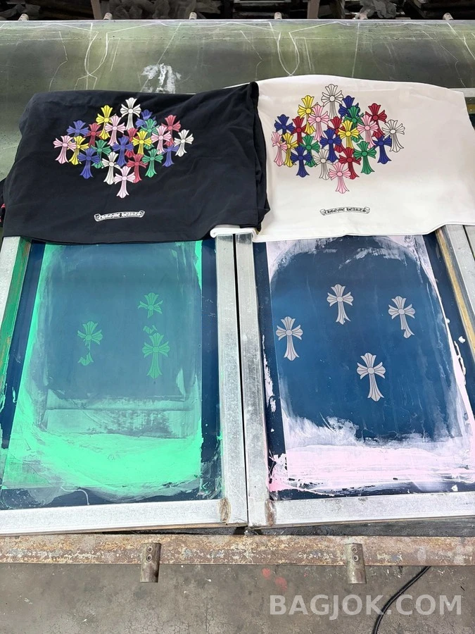 크롬하츠 크롬하츠 레인보우 크로스 긴팔 티셔츠 상세 이미지