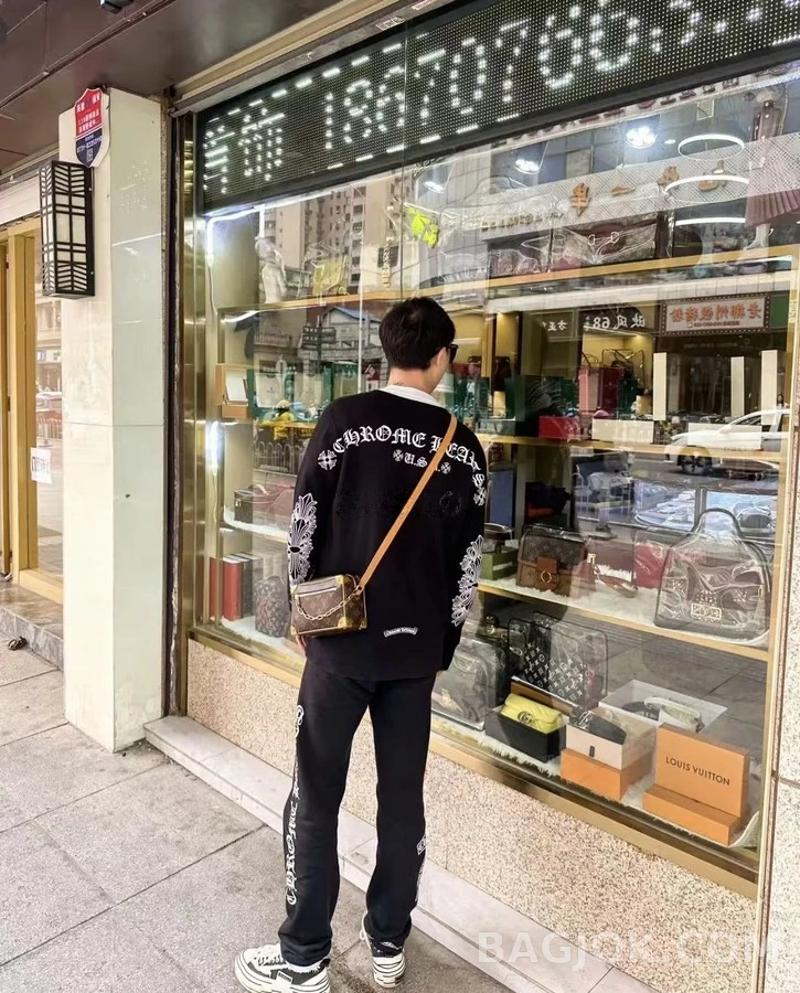 크롬하츠 크롬하츠 와플 크로스 긴팔 티셔츠 상세 이미지