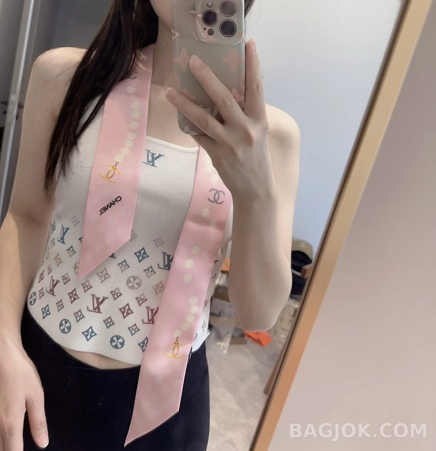 샤넬 샤넬 진주 도트 트윌리 스카프 상세 이미지