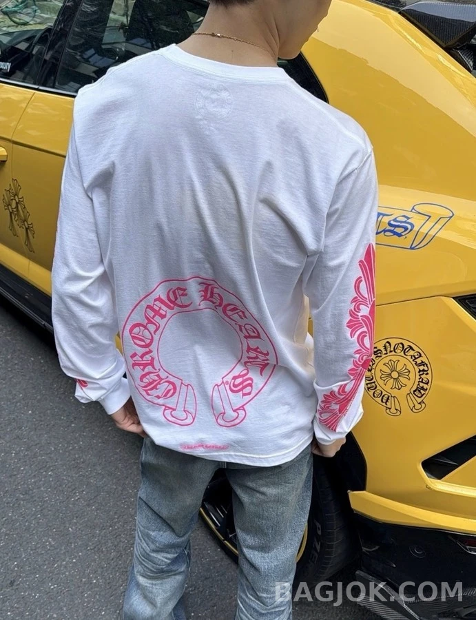 크롬하츠 크롬하츠 형광 말발굽 크로스 긴팔 티셔츠 상세 이미지