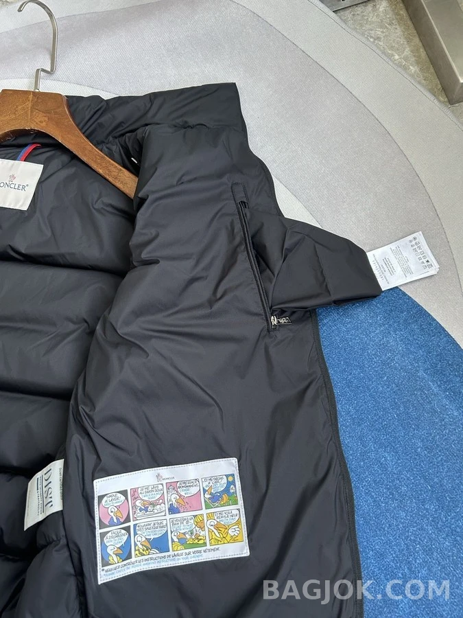 몽클레어 몽클레어 스탠드넥 패딩 베스트 상세 이미지