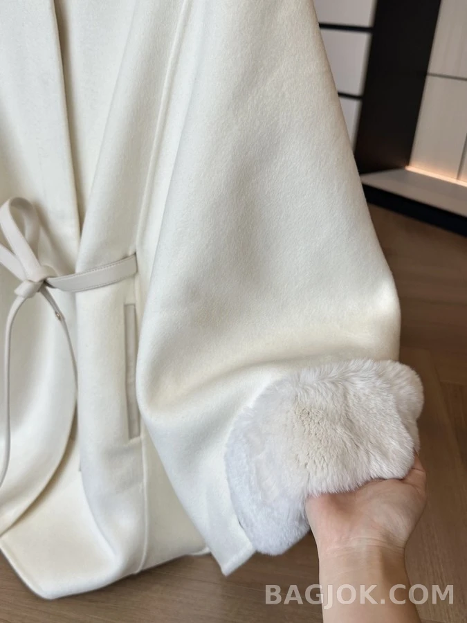 로로피아나 로로피아나 모피 칼라 케이프 자켓 상세 이미지