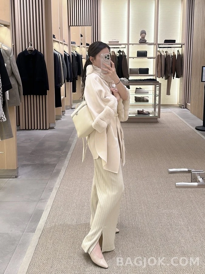 로로피아나 로로피아나 모피 칼라 케이프 자켓 상세 이미지