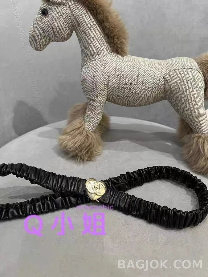 샤넬 샤넬 하트 로고 셔링 엘라스틱 벨트 상세 이미지