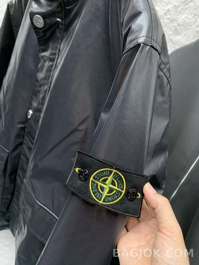 스톤아일랜드 스톤 아일랜드 글로시 하이넥 포켓 자켓 상세 이미지