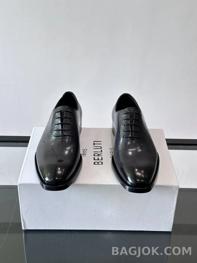 벨루티 벨루티 스크리토 패턴 레이스업 슈즈 상세 이미지