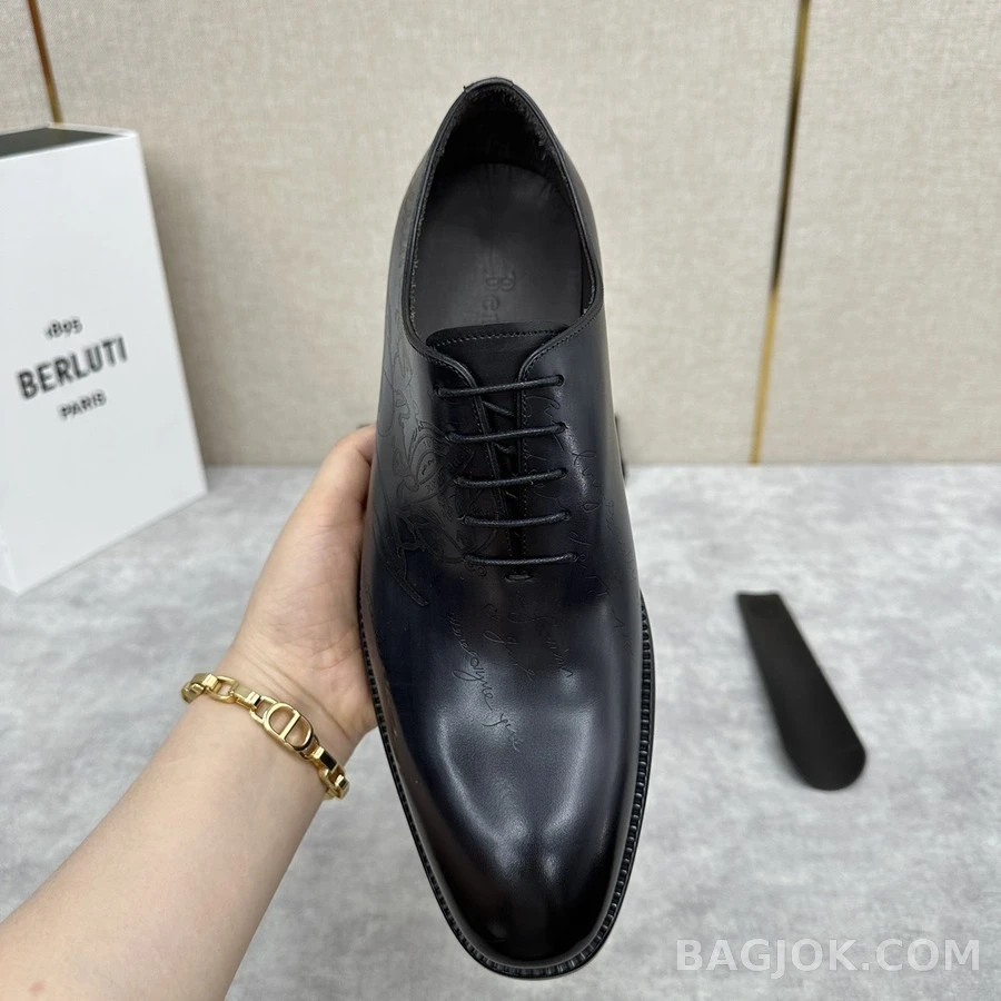 벨루티 벨루티 스크리토 패턴 레이스업 슈즈 상세 이미지