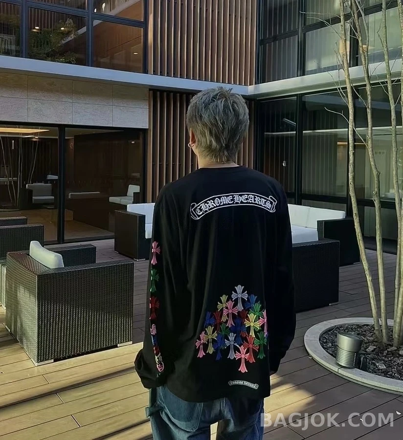 크롬하츠 크롬하츠 멀티 크로스 긴팔 티셔츠 상세 이미지