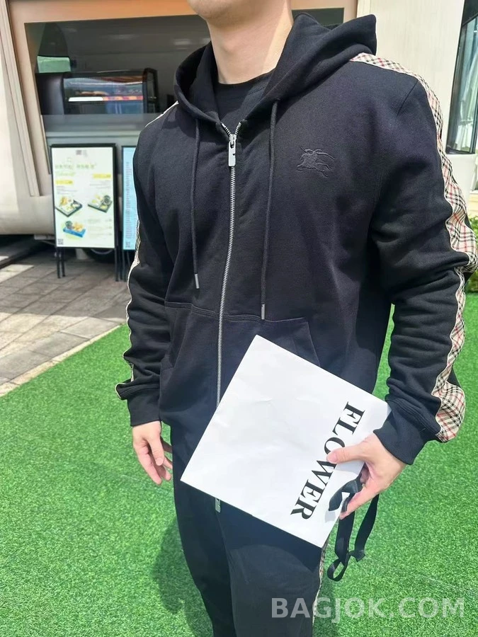 버버리 버버리 체크 스트라이프 후드 집업 상세 이미지
