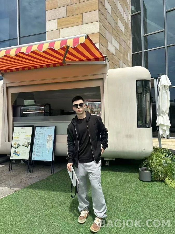 버버리 버버리 체크 스트라이프 후드 집업 상세 이미지