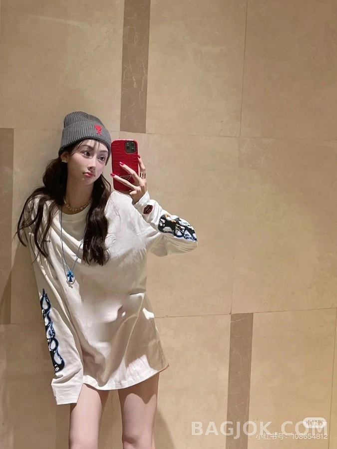 크롬하츠 크롬하츠 매티보이 그래픽 긴팔 티셔츠 상세 이미지