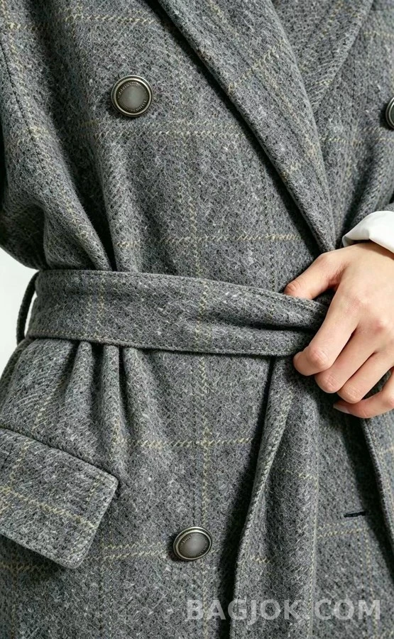 브루넬로 쿠치넬리 브루넬로 쿠치넬리 체크 벨티드 더블 코트 상세 이미지