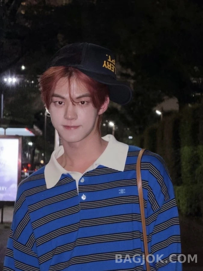 셀린느 셀린느 클라인 스트라이프 폴로 니트 상세 이미지