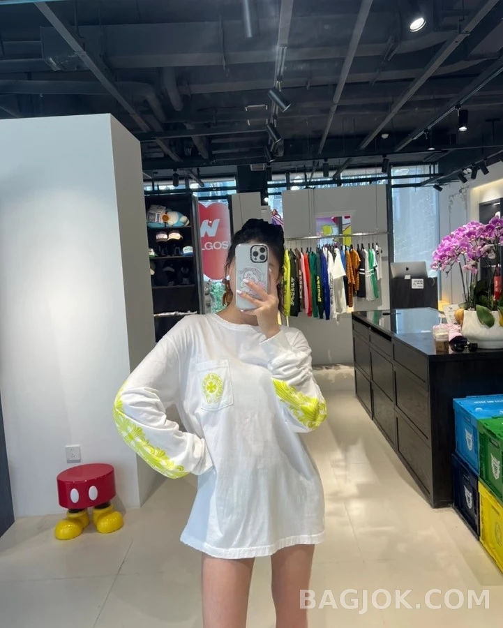 크롬하츠 크롬하츠 네온 플로럴 긴팔 티셔츠 상세 이미지