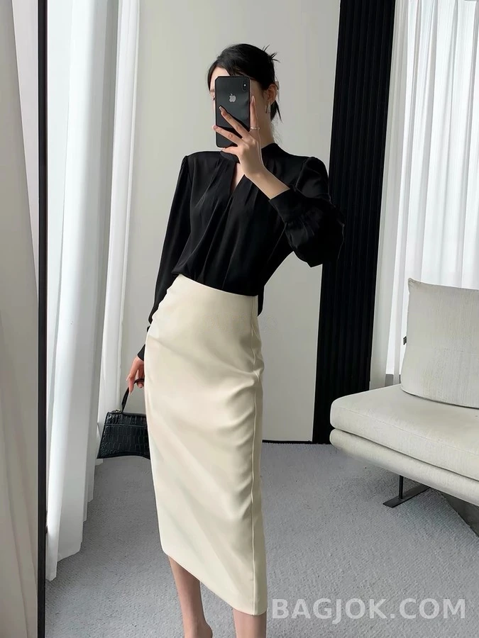 생로랑 세인트로랑 컷아웃 넥 벌룬 슬리브 셔츠 상세 이미지