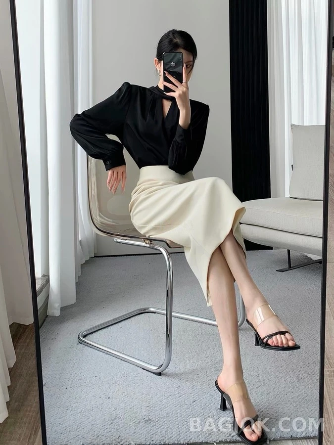 생로랑 세인트로랑 컷아웃 넥 벌룬 슬리브 셔츠 상세 이미지