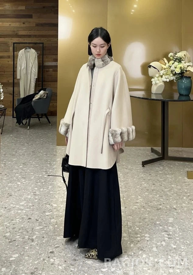 로로피아나 로로피아나 퍼 카라 캐시미어 케이프 코트 상세 이미지
