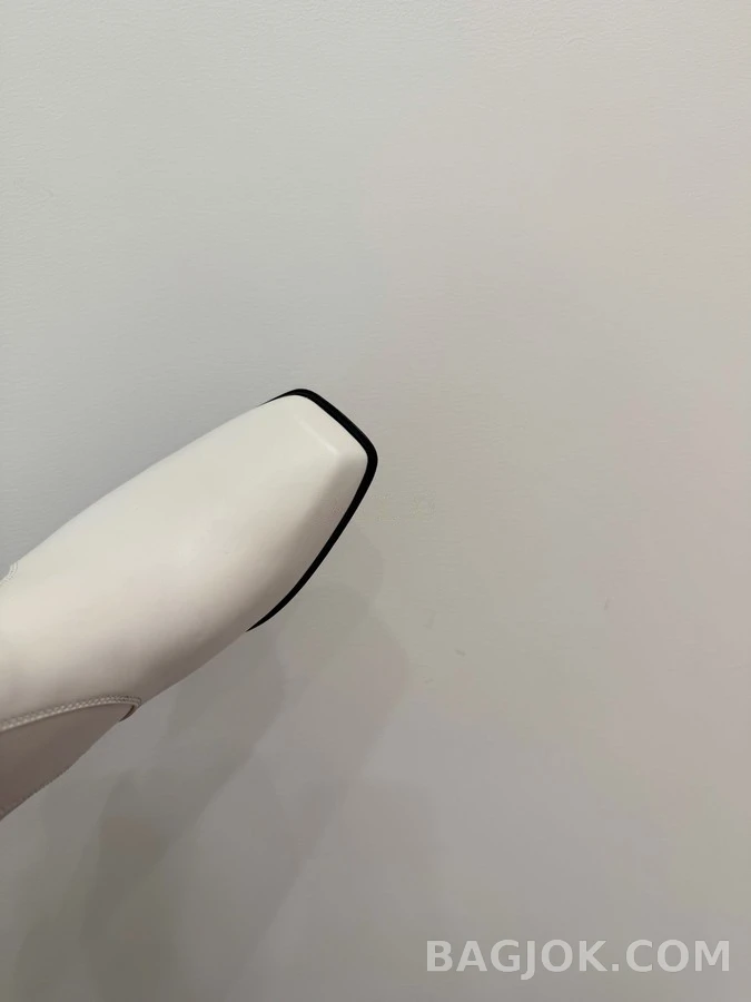 샤넬 샤넬 램스킨 스퀘어 토 롱 부츠 상세 이미지