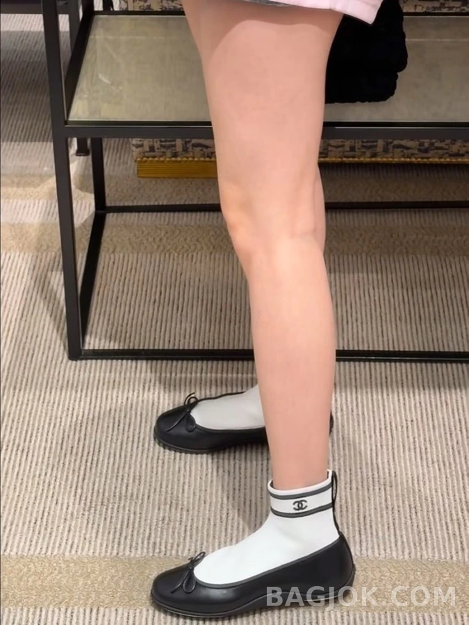 샤넬 샤넬 투톤 보우 삭스 플랫 상세 이미지
