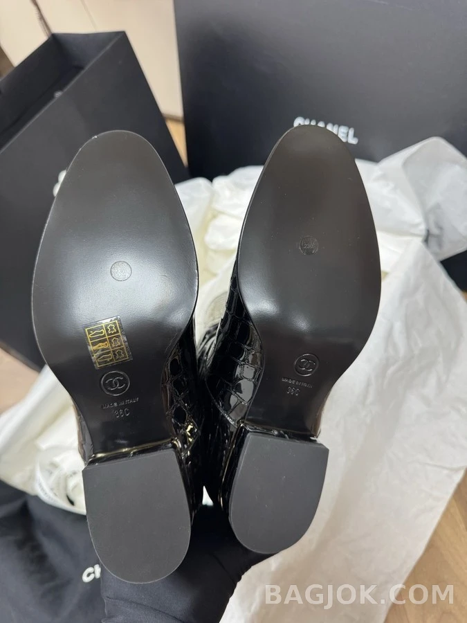 샤넬 샤넬 악어 엠보싱 페이턴트 롱부츠 상세 이미지