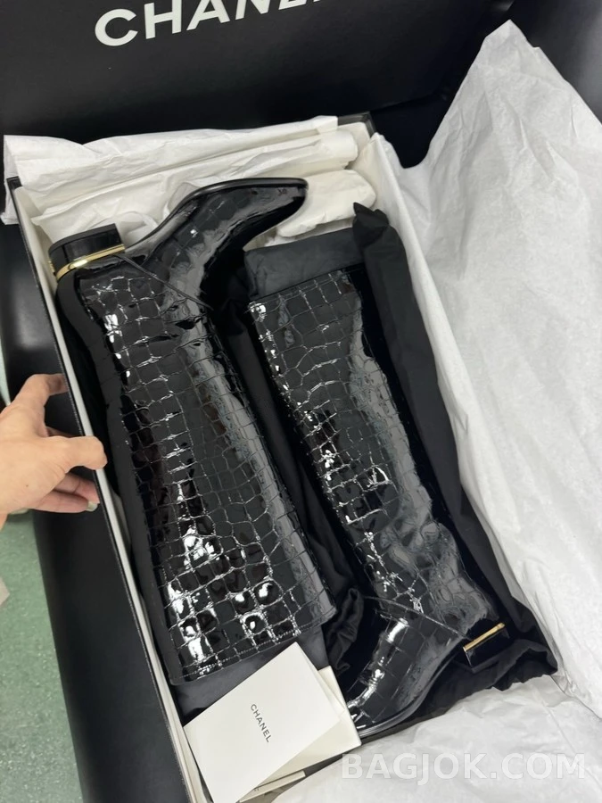 샤넬 샤넬 악어 엠보싱 페이턴트 롱부츠 상세 이미지
