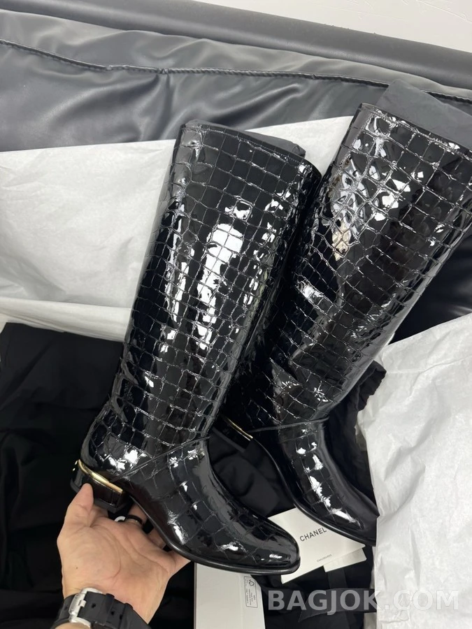 샤넬 샤넬 악어 엠보싱 페이턴트 롱부츠 상세 이미지