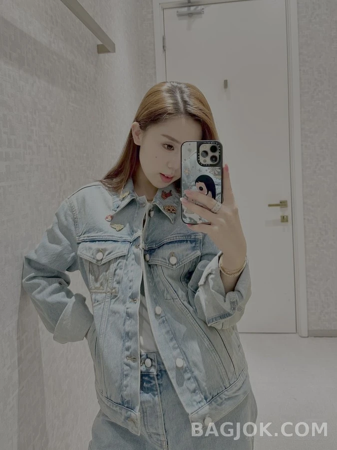 루이비통 루이비통 와펜 장식 워시드 데님 자켓 상세 이미지