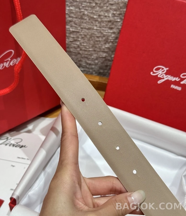 로저 비비에 로저비비에 진주 크리스탈 버클 벨트 상세 이미지