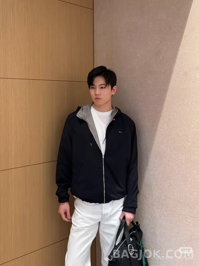 디올 디올 메탈 로고 후드 자켓 상세 이미지
