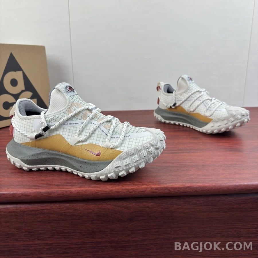 나이키 나이키 ACG 트렉스 로우탑 스니커즈 상세 이미지