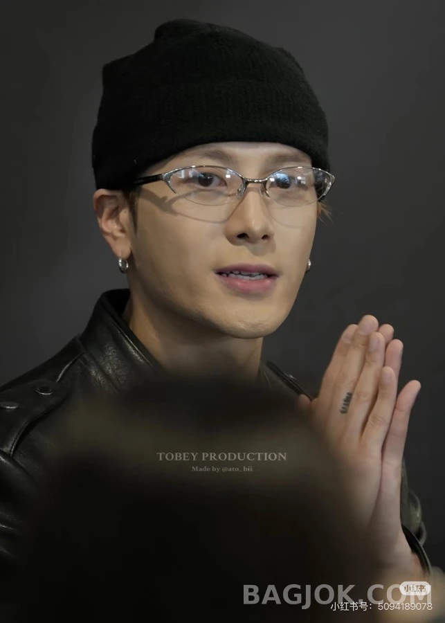 젠틀 몬스터 젠틀몬스터 LIMES 반무테 아이웨어 상세 이미지