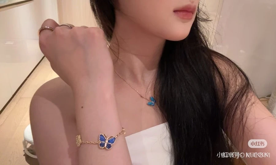 반클리프 아펠 반 클리프 아펠 투버터플라이 터콰이즈 목걸이 상세 이미지