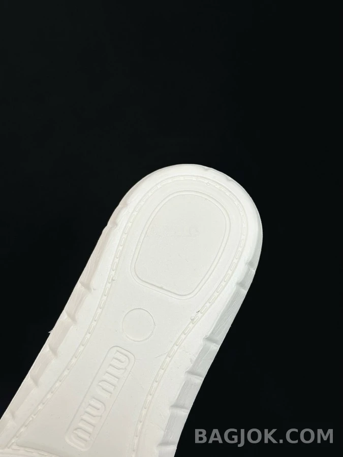미우미우 미우미우 배색 플랫폼 스니커즈 상세 이미지