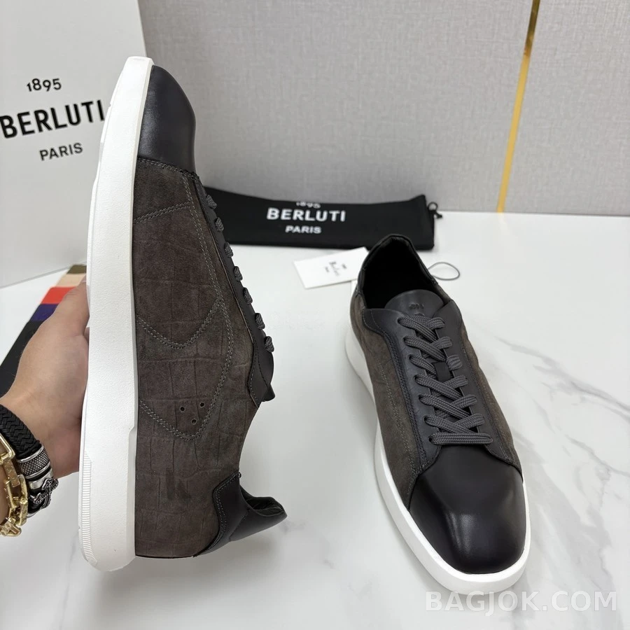 벨루티 벨루티 스텔라 스웨이드 레더 스니커즈 상세 이미지