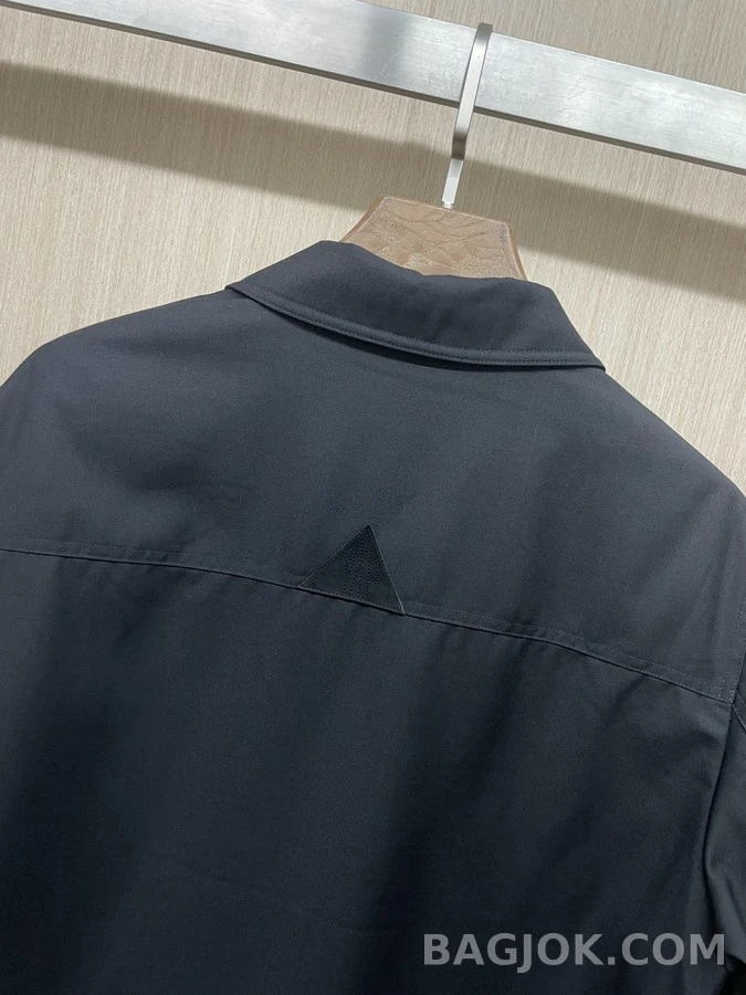 몽클레어 몽클레어 카라 워크웨어 다운 자켓 상세 이미지