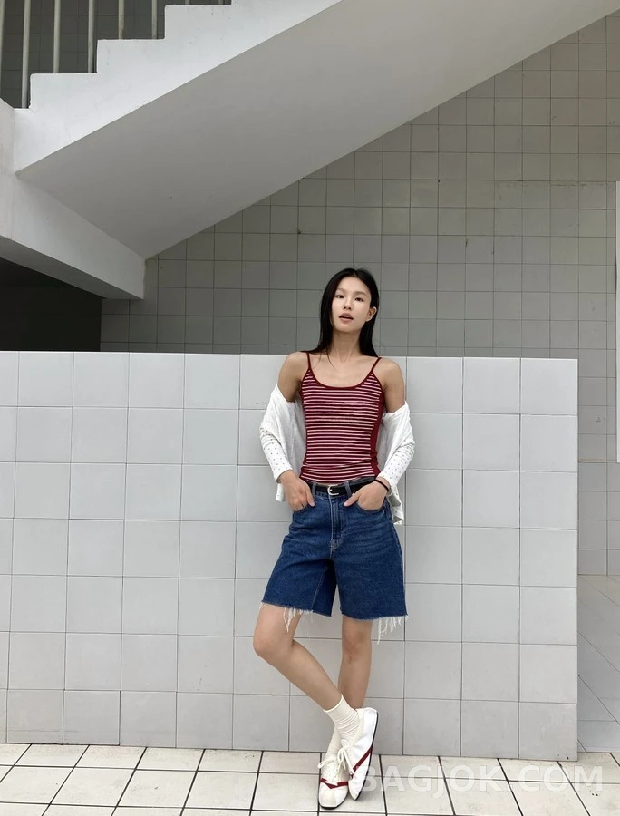 셀린느 셀린느 V라인 스니커즈 상세 이미지
