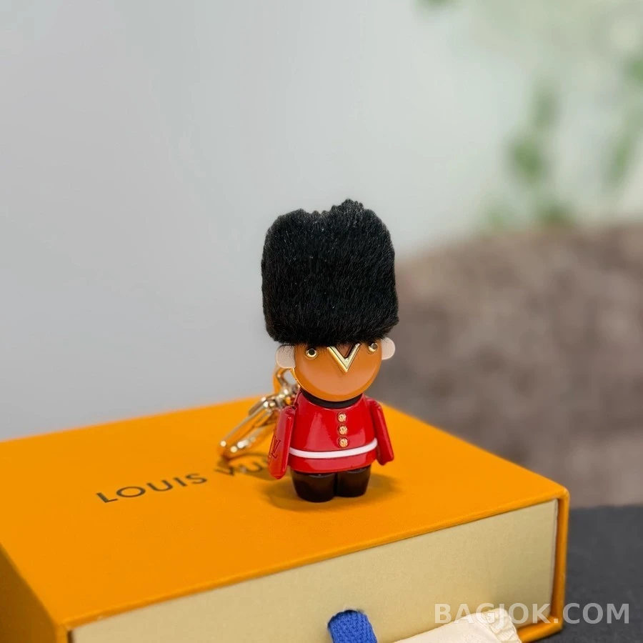 루이비통 루이비통 근위병 인형 키링 상세 이미지