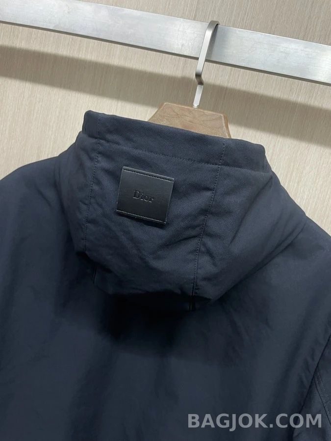 디올 디올 엠보싱 로고 후드 경량 패딩 상세 이미지