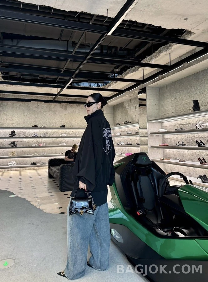 발렌시아가 발렌시아가 람보르기니 자수 자켓 상세 이미지