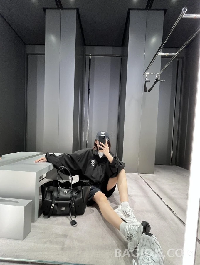발렌시아가 발렌시아가 람보르기니 자수 자켓 상세 이미지
