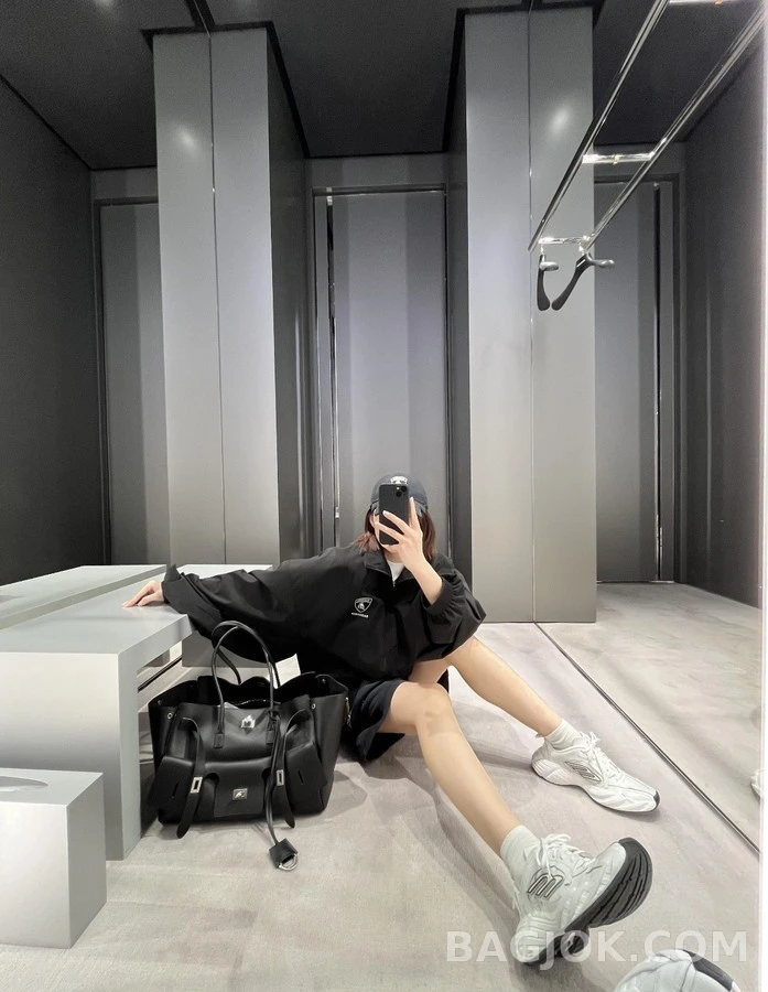 발렌시아가 발렌시아가 람보르기니 자수 자켓 상세 이미지