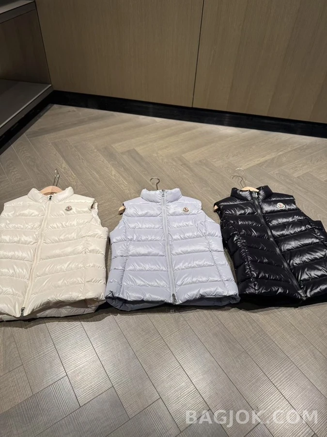 몽클레어 몽클레어 여성 경량 패딩 베스트 상세 이미지