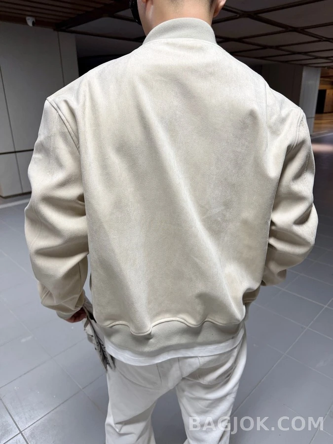 루이비통 루이비통 자수 로고 플라이트 재킷 상세 이미지