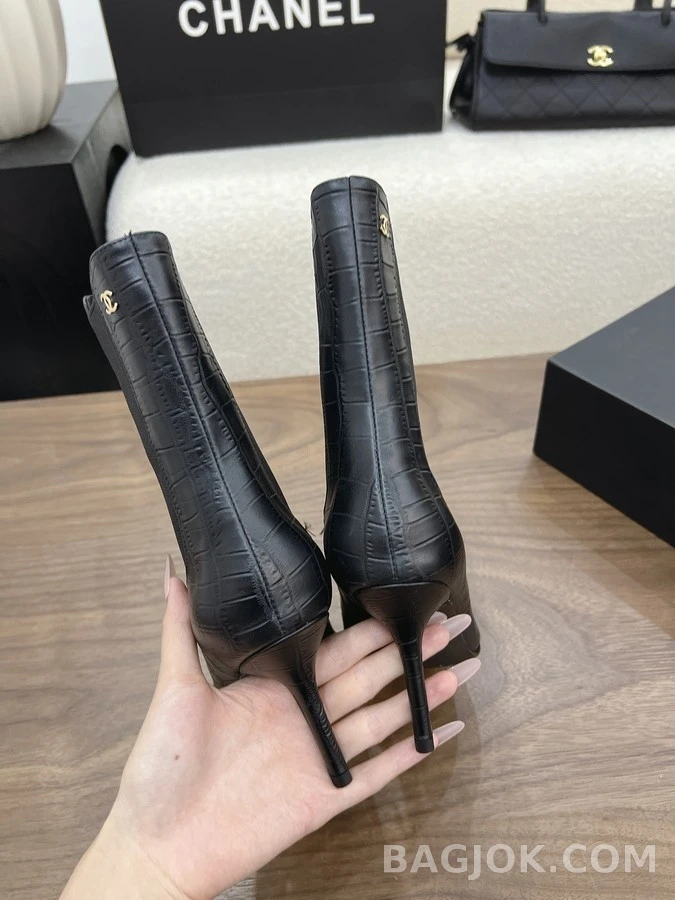 샤넬 샤넬 악어 엠보 첼시 부츠 상세 이미지