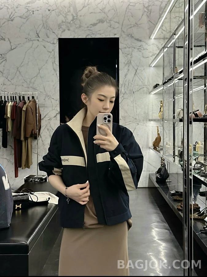 생로랑 세인트로랑 배색 자수 스포츠 자켓 상세 이미지