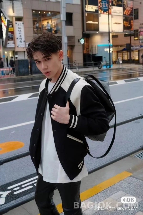 셀린느 셀린느 배색 가죽 바시티 자켓 상세 이미지